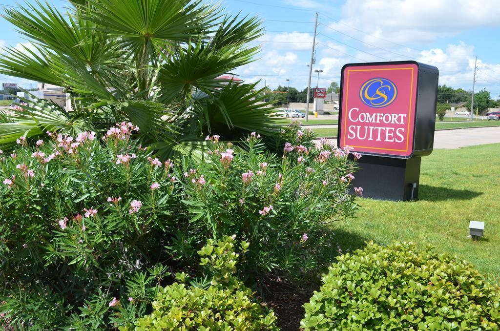 Days Inn & Suites By Wyndham Houston / West Energy Corridor Eksteriør bilde